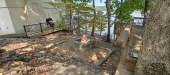 Honey Hole 2 Well Dock!