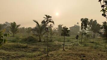 Enceinte de lâhĂ©bergement