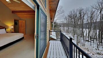 House (5 Bedrooms) | Property amenity