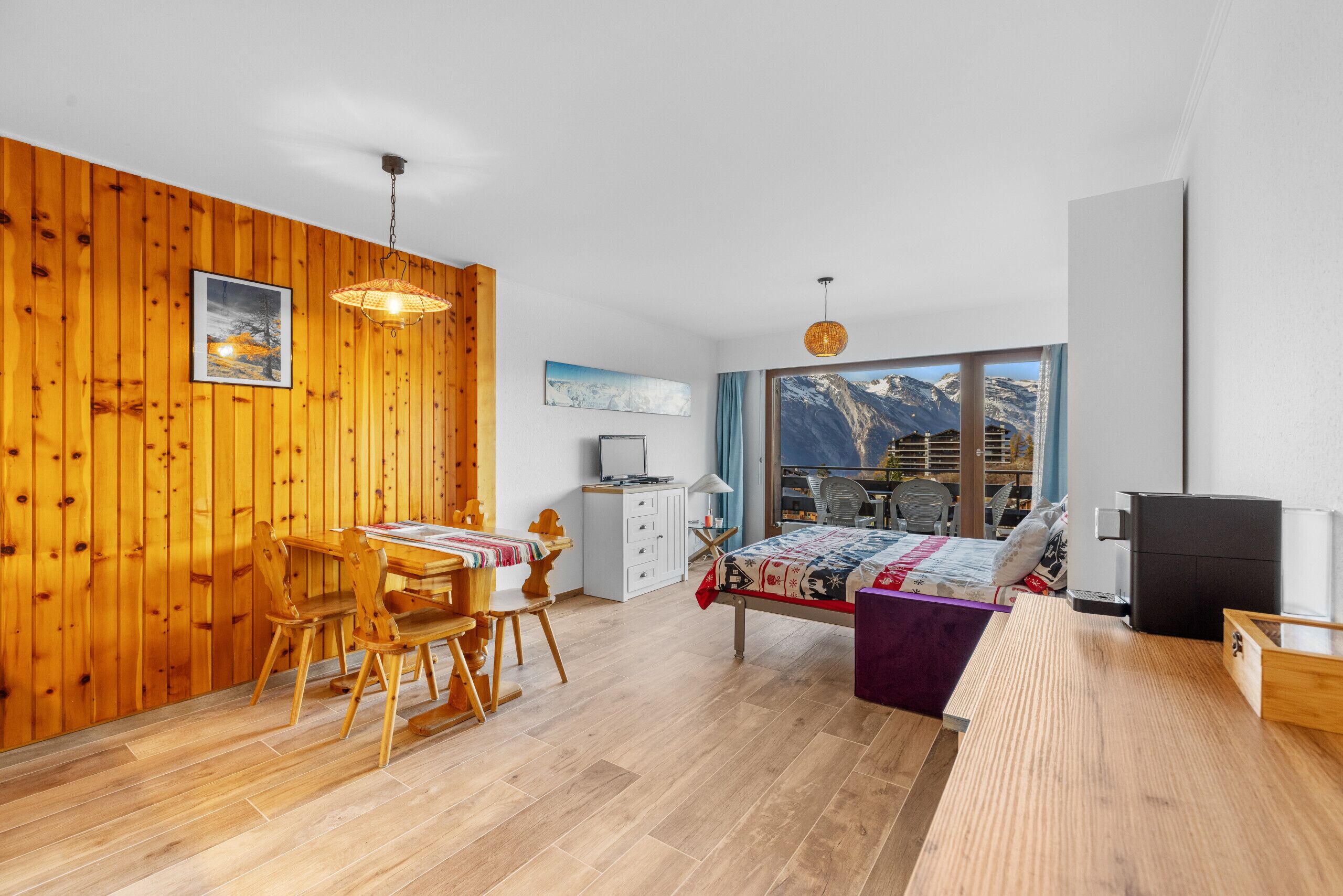 Wifi gratis y ropa de cama