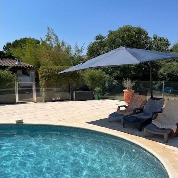 Pool - La Villa des Vignes - Climatisée avec piscine (Le Val)