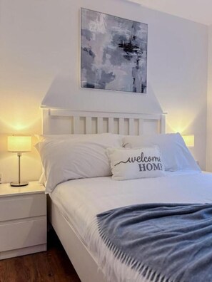 1 chambre, fer et planche à repasser, Wi-Fi, draps fournis