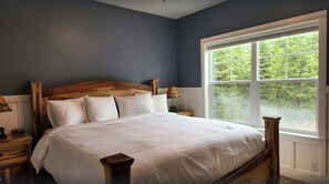 2 chambres, fer et planche à repasser, accès au Wi-Fi (inclus)