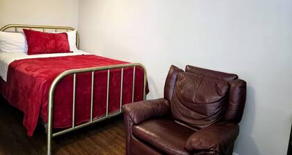 # 108 Enjoy your stay