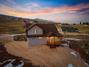 Exterior - Sweetwater Links Lodge | Pet Friendly, Ideal Beach Resort & Game Room! (Garden City)