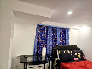 Fer et planche à repasser, Wi-Fi, draps fournis