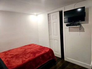 Fer et planche à repasser, Wi-Fi, draps fournis