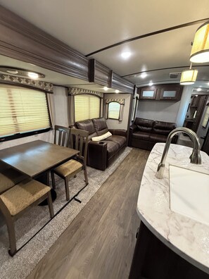 Interior - One bedroom RV next to OWA,restaurants, waterpark, and 15 minutes from beach. (Foley)