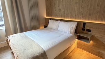 2 sovrum, skrivbord, strykjärn/strykbräda och wi-fi