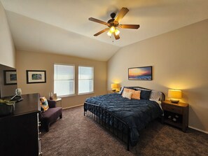 3 camere, ferro/asse da stiro, Wi-Fi gratuito, lenzuola