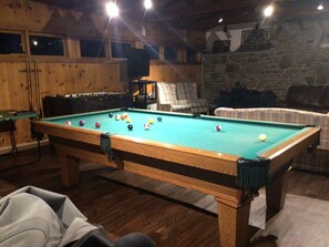 Spielezimmer