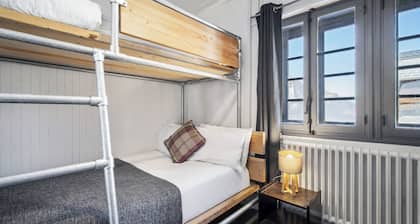 Chalet Auberge Les MélÚzes