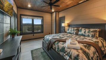 6 slaapkamers, een bureau, een strijkplank/strijkijzer, reisbedje