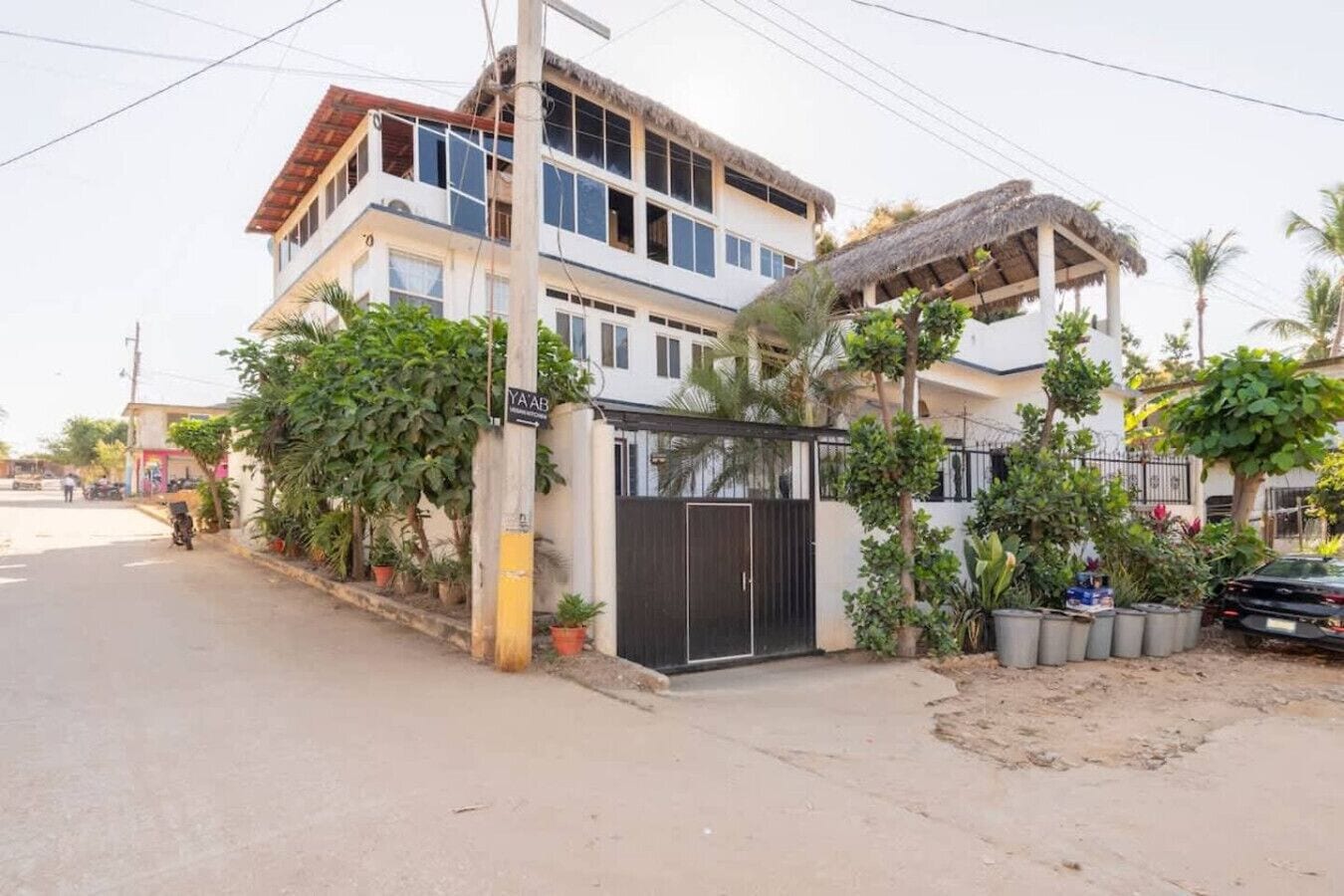 المنشأة من الخارج