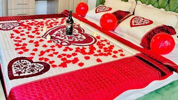 1 habitación, wifi y ropa de cama