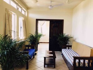 Interior - King beds, Starlink, Ocean Views, Steps to beach. (Puerto escondido Oaxaca)