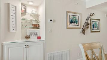 Condo, Multiple Beds (SeaSpray East 625-Gulf Front) | Interior