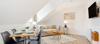 Family - Central - Wifi - Parking - Sleeps 4