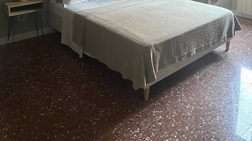 Superior Double Room, 1 Queen Bed, Ensuite, City View