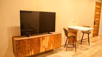 Estudio Deluxe, vista al mar | Interior