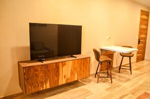 Deluxe Studio, Sea View | Interior - CARIBIQUE (Playa del Carmen)