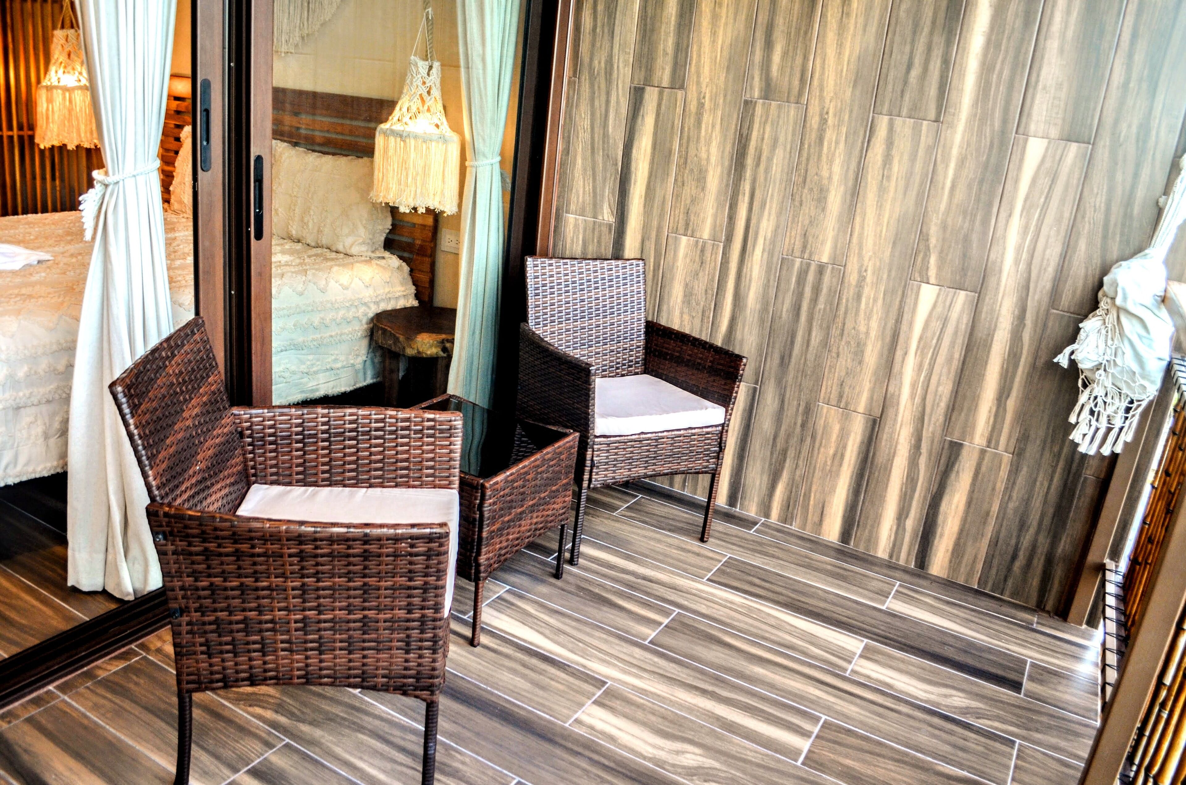 Deluxe Studio Suite, Sea View | In-room safe, iron/ironing board, free WiFi