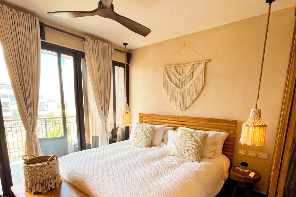 Luxury-Apartment | Hochwertige Bettwaren, Zimmersafe, Bügeleisen/Bügelbrett
