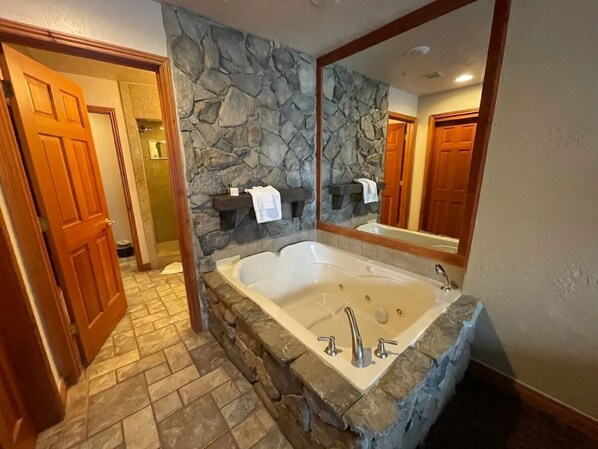 Unclassified image, 1 of 15, button