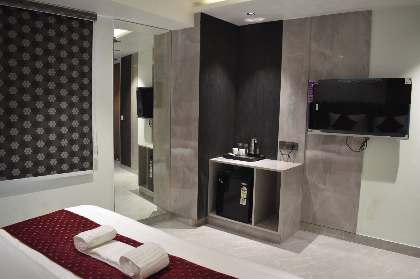 Classic Double Room | Iron/ironing board, free WiFi