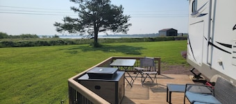 Little Cape RV near harbor and beaches, front bedroom and rear bunk room sleep 6