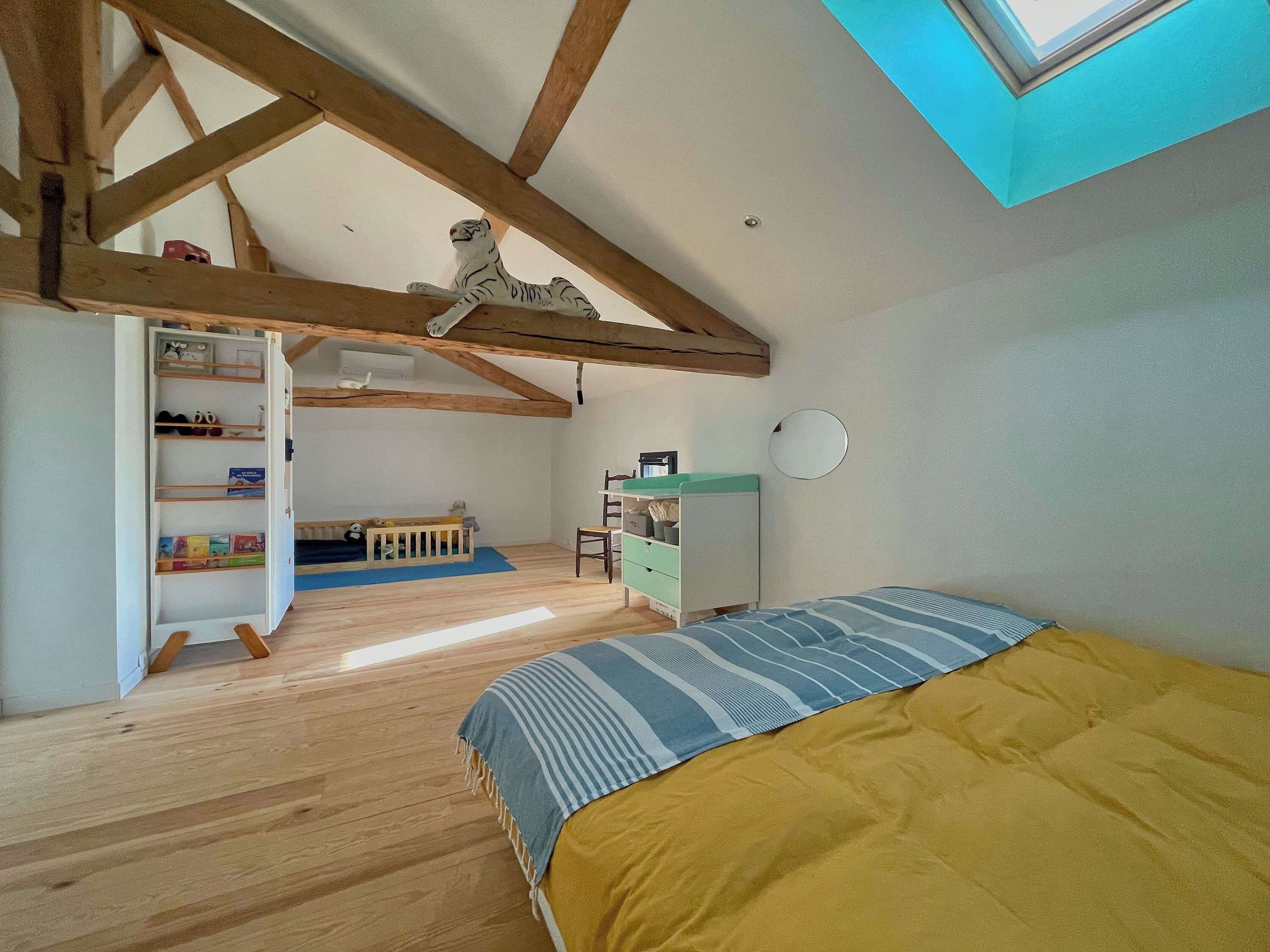 4 多间卧室、熨斗/熨衣板、WiFi