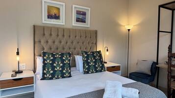 Internet, bed sheets