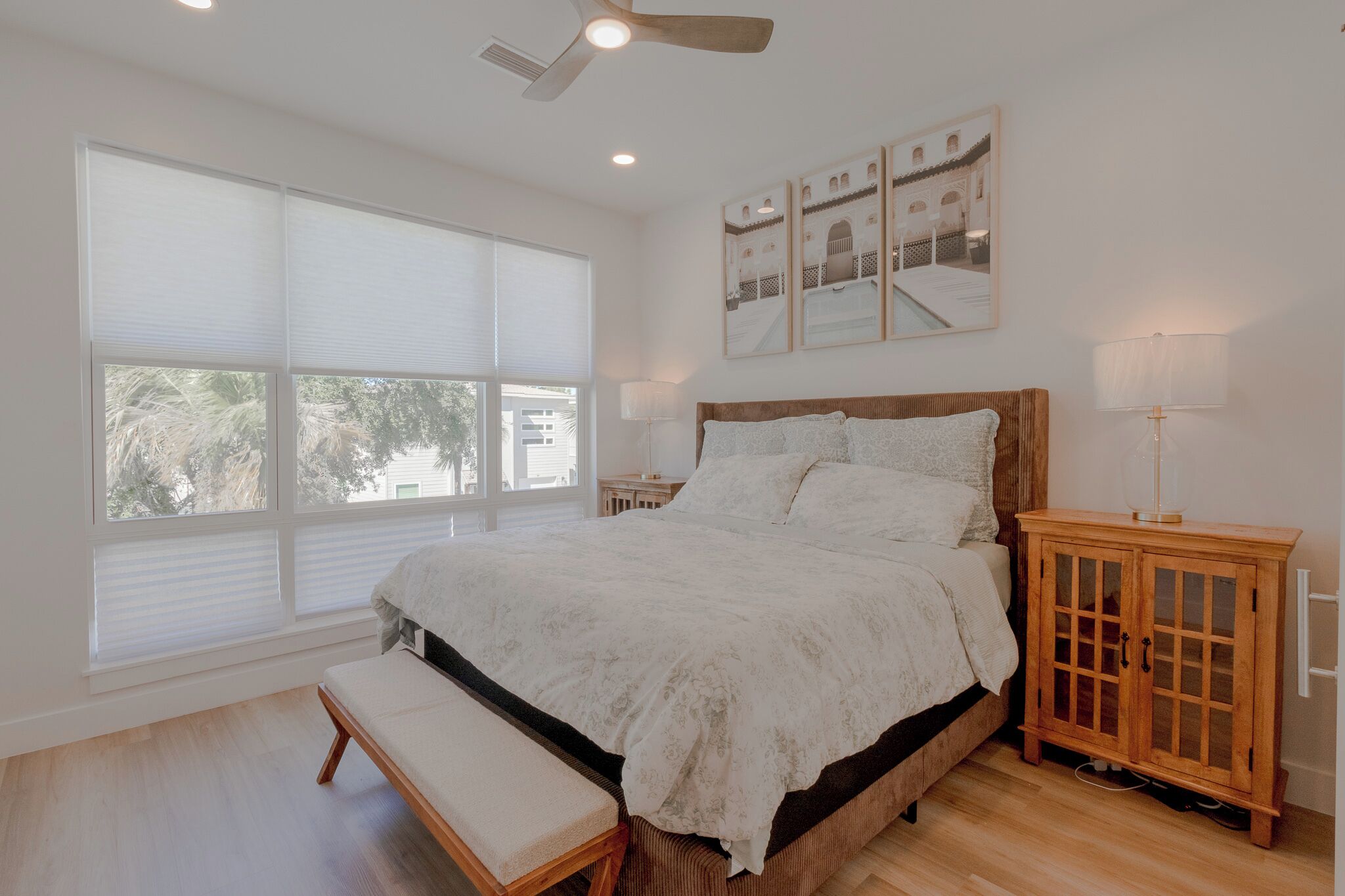 Accès Internet, draps fournis