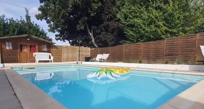 Cosy T2 with shared pool (optional)