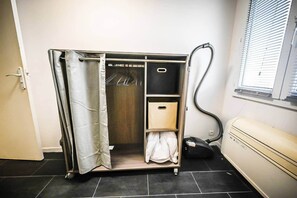 Interior - Cosy bright T2 30 min from Paris (Melun)