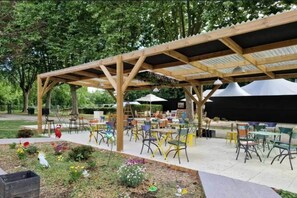 Ristorazione all'aperto