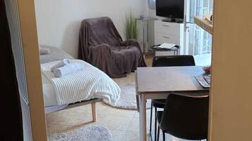 Strykejern/-brett, wi-fi og sengetøy