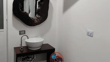 Habitación individual Confort, vista al mar | Interior