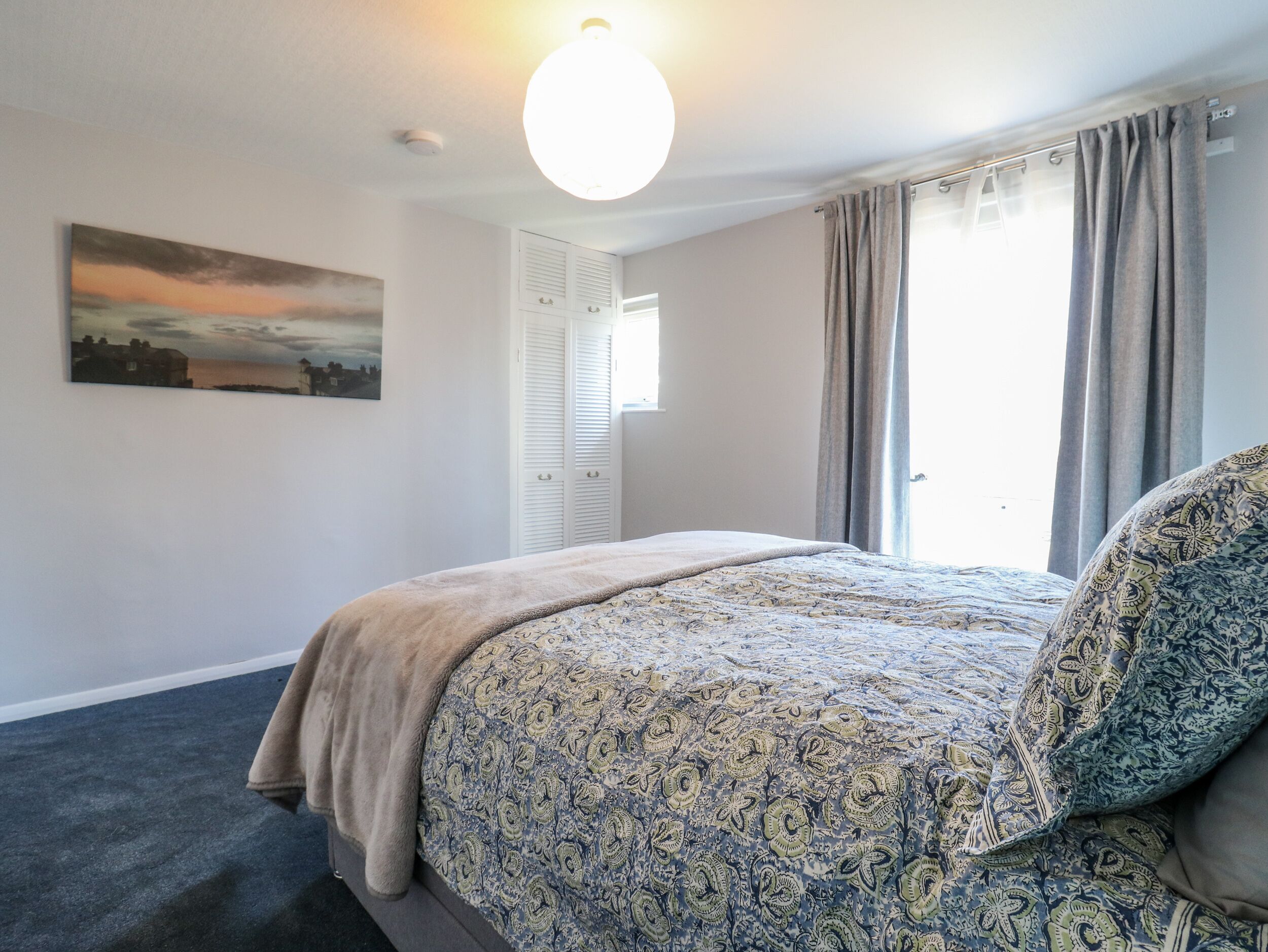 2 bedrooms, individually decorated, individually furnished, free WiFi