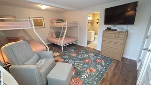 3 Schlafzimmer, Bügeleisen/Bügelbrett, WLAN, Bettwäsche