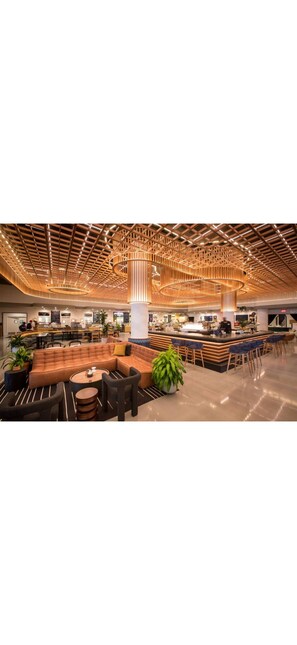 Bar (on property) - Creative Skyhouse in Midtown (Atlanta)
