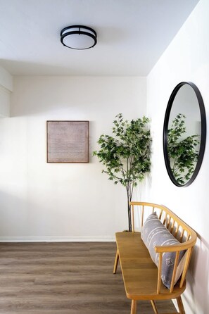 Interior - Bankers Hill Hideaway | Walk to Balboa & Lil Italy (San Diego)
