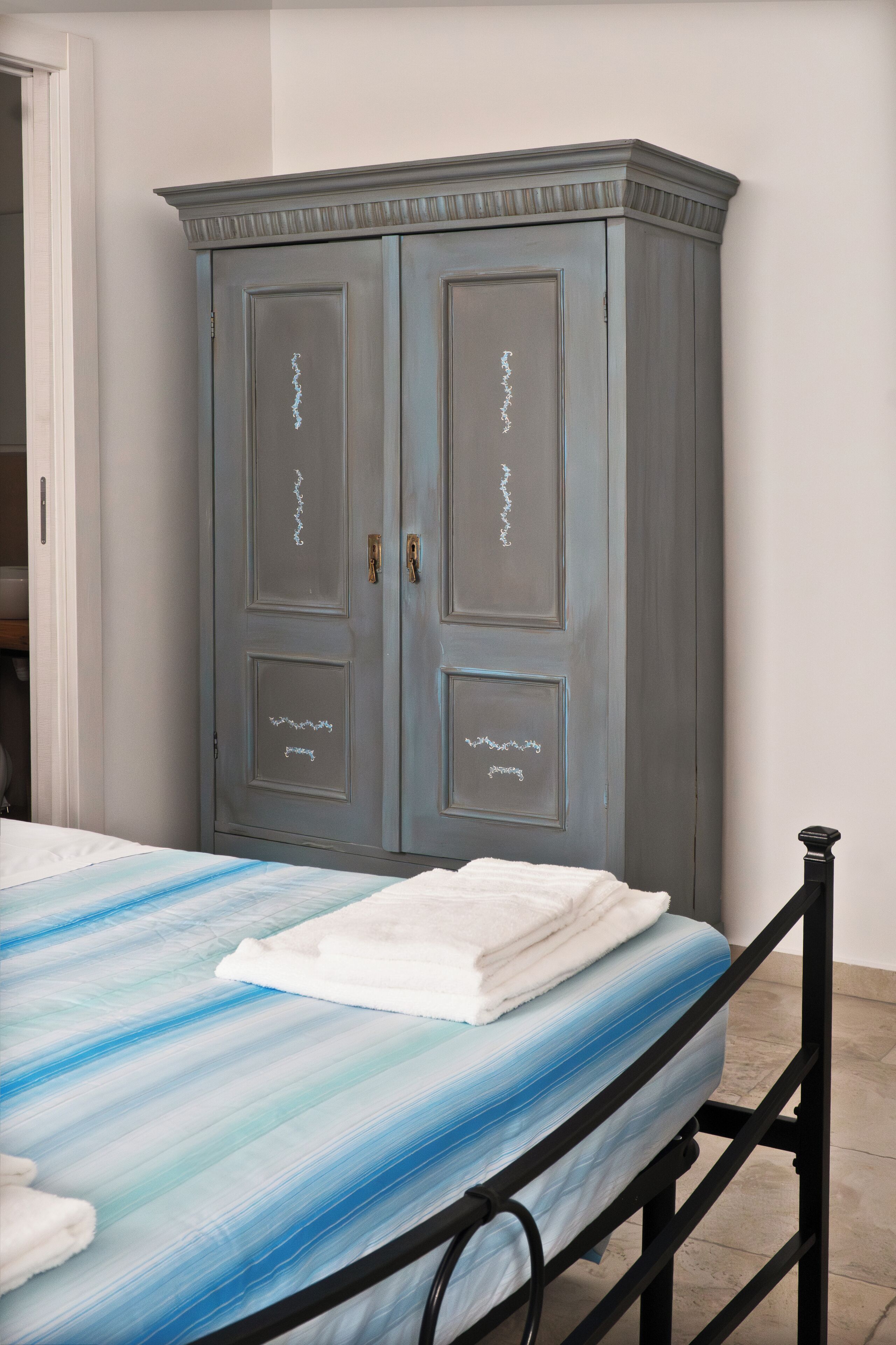 Klassieke tweepersoonskamer, uitzicht op heuvels | Gratis wifi