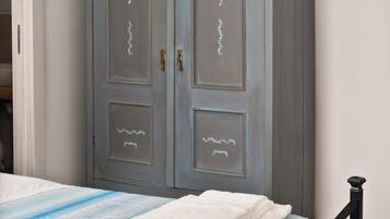 Klassieke tweepersoonskamer, uitzicht op heuvels | Gratis wifi