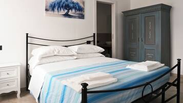 Classic Double Room, Hill View | Free WiFi