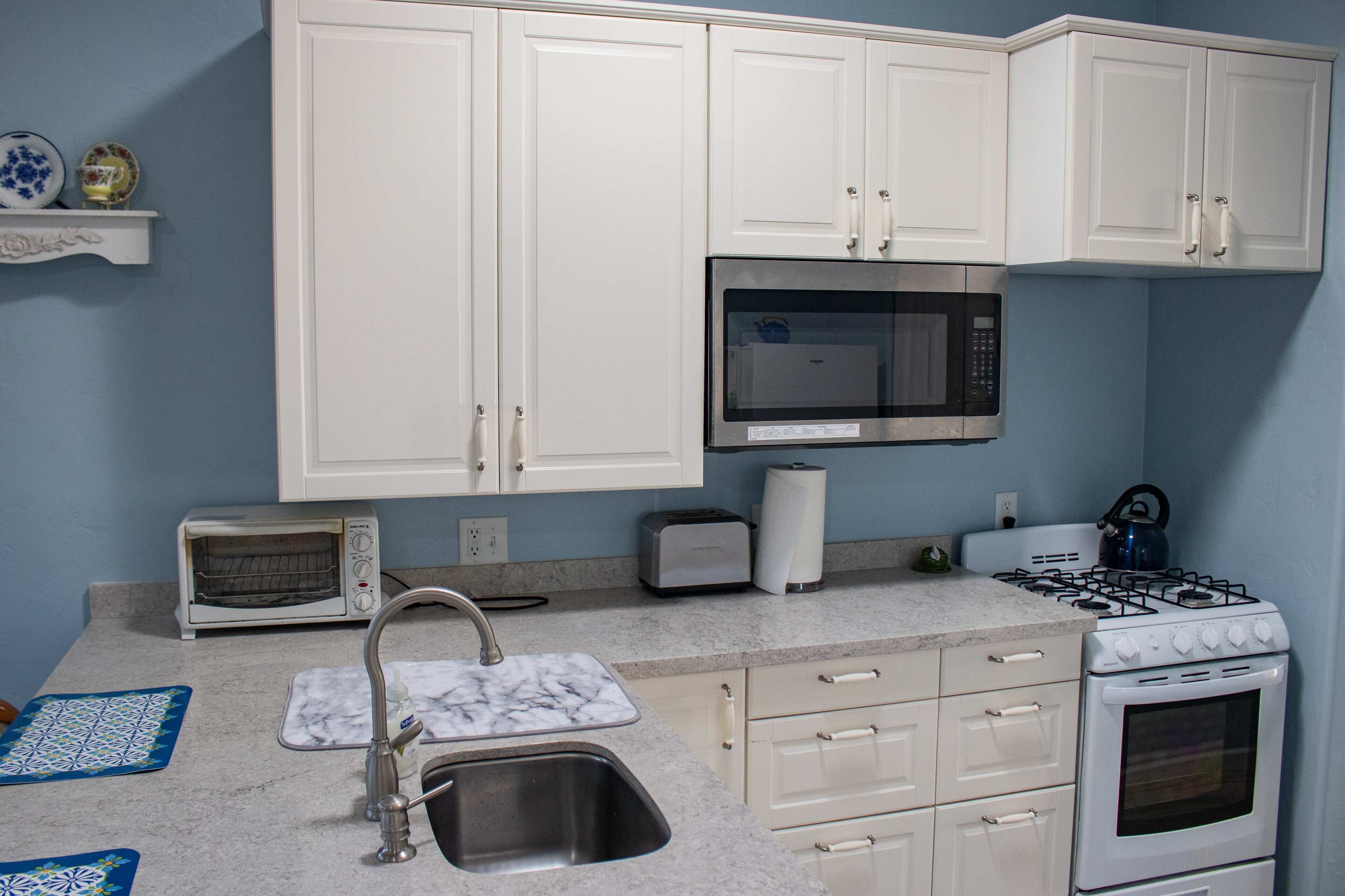 Microwave, oven, stovetop