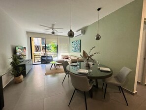 Interior - Centro & Quiet -Modern large apartment with private terrace 7 Min walk to beach! (Playa del Carmen)