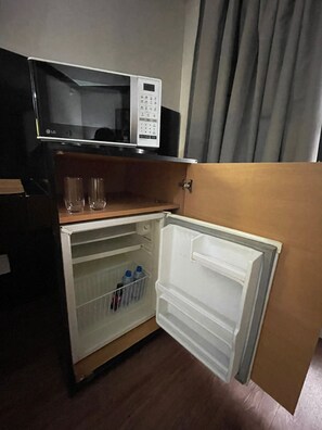 Appartamento Deluxe, balcone, vista giardino | Interni