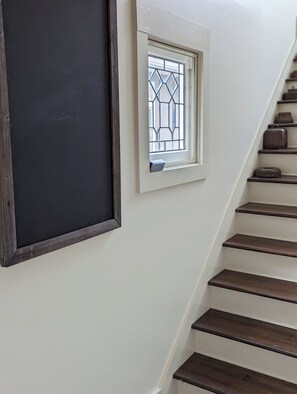 Interior - Beautiful 2 Bedroom Apartment Farmhouse in Canton (Canton)