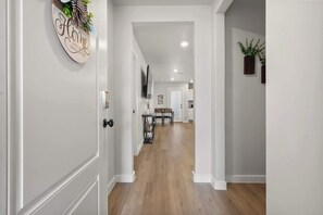 Interior - The Potter's House - 2BR/2BA - Cozy New Build (Lubbock)